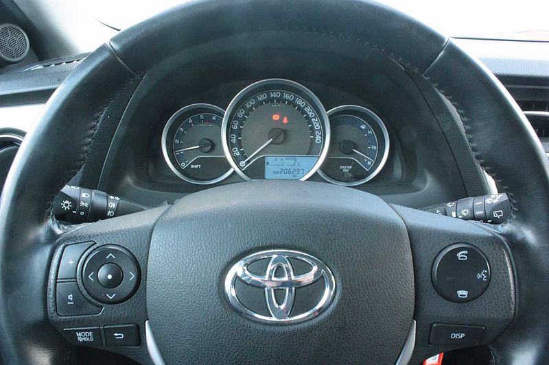 Toyota Auris 1.4D Active