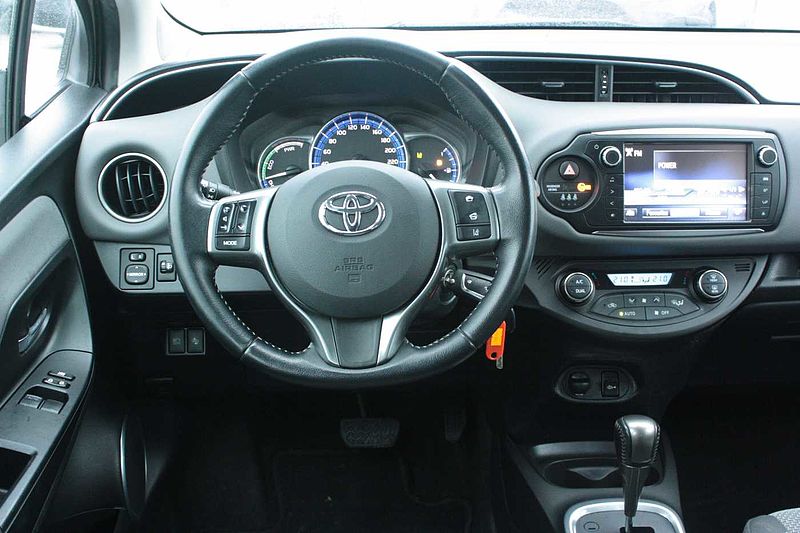 Toyota Yaris 1.5L Hybrid Active
