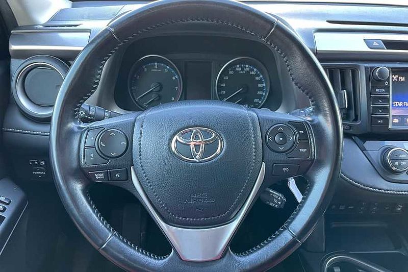 Toyota RAV4 Luxury 4WD